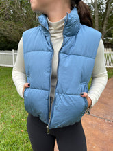 Cropped Zipper Closure Puffer Vest